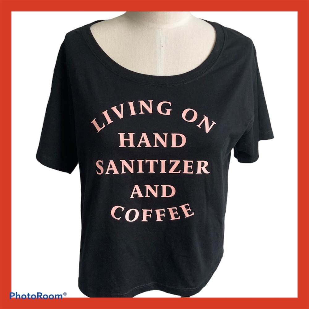 NWT: Short Sleeve Graphic T-Shirt